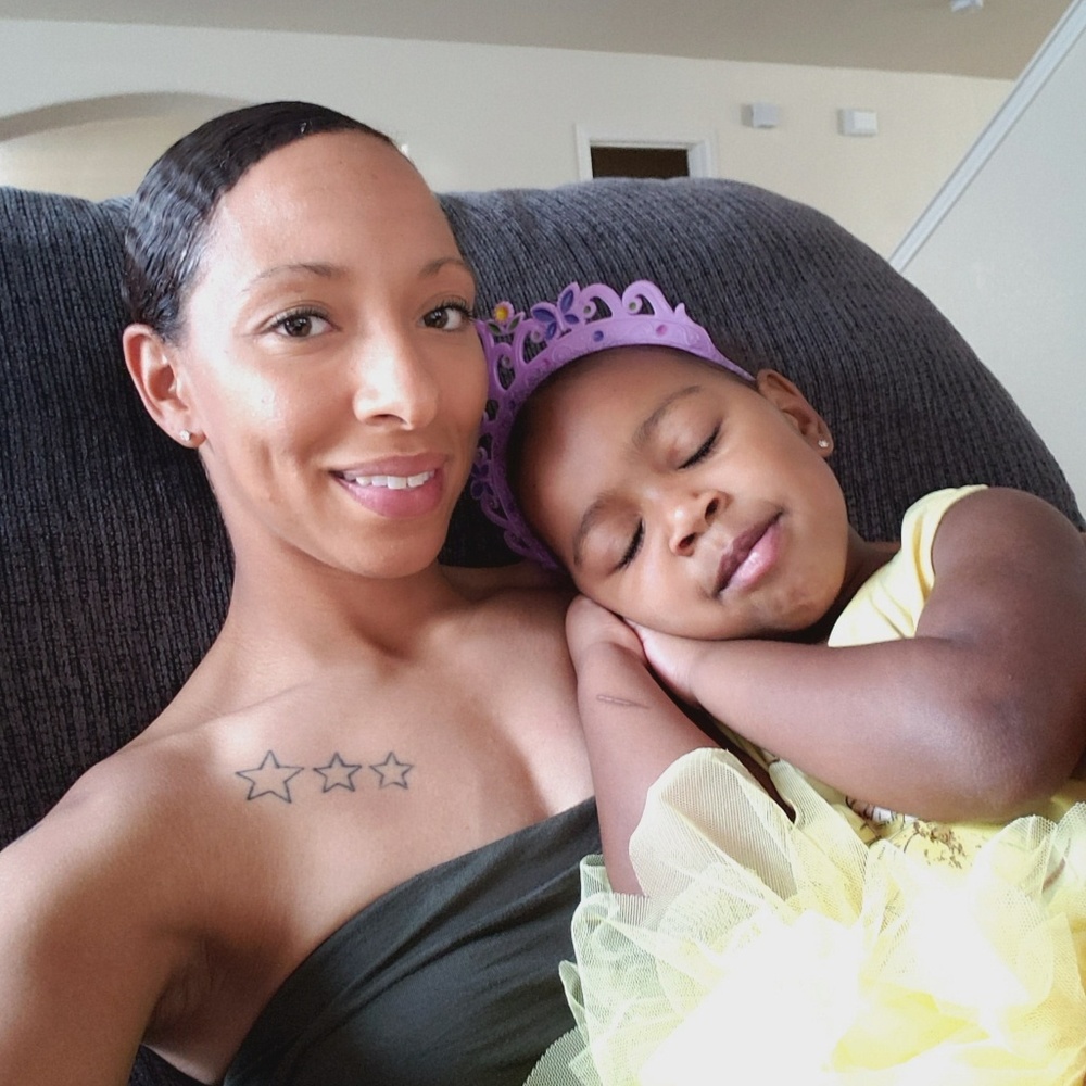 Meet your Posher, Victoria